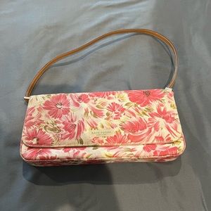 Small Kate Spade bag.  Great condition